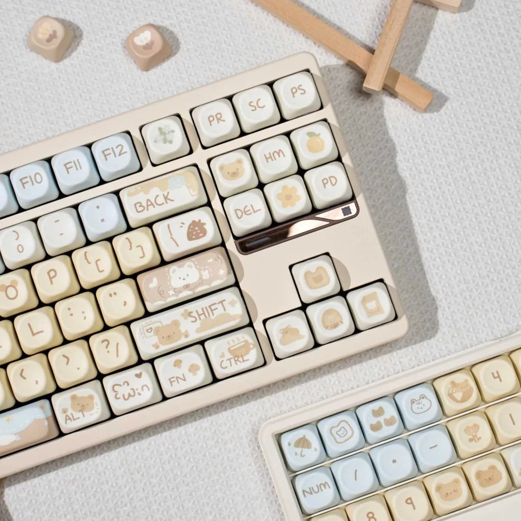 sea-salt-bear-moa-keycap-set-side3