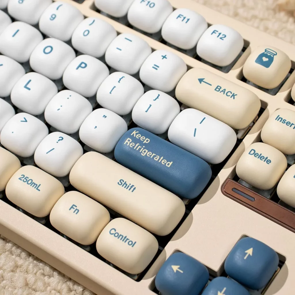soy-milk-mog-keycap-set-front