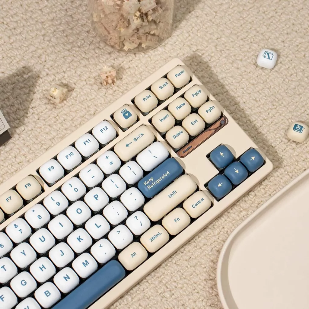 soy-milk-mog-keycap-set-side3