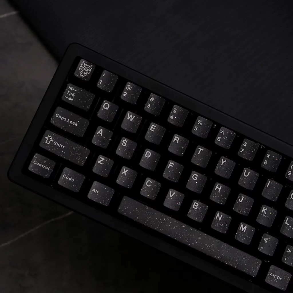 sparkling-black-oem-minimal-keycap-set-side