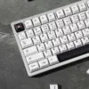 storm-black-white-oem-keycap-set-side