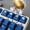 striker-r2-blue-oem-keycap-set-side3