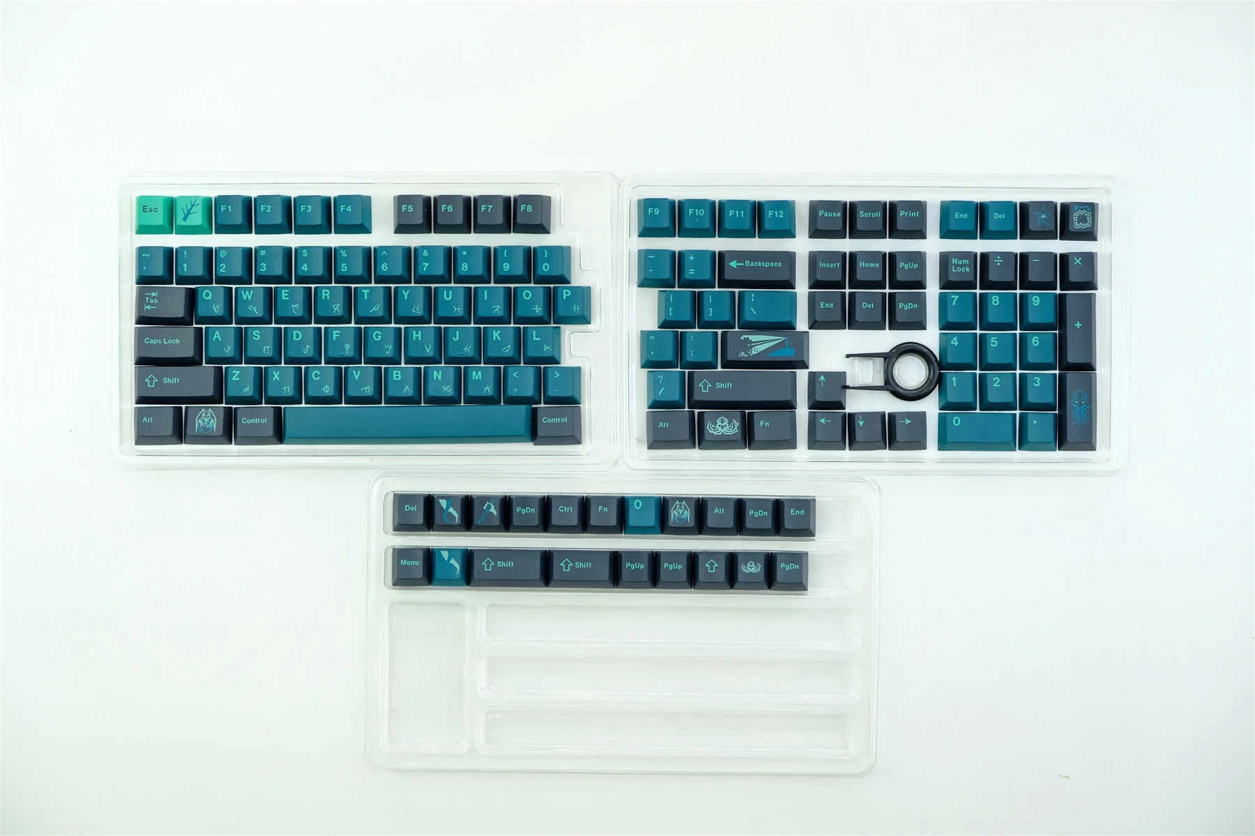 terror-below-abyssal-oem-keycap-set-7