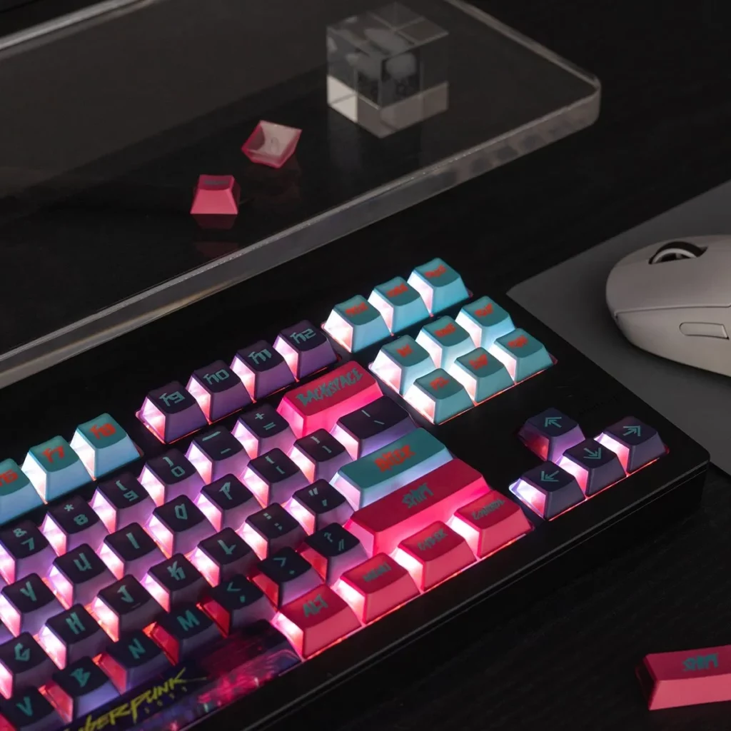 three-sided-translucent-oem-keycap-set-side3
