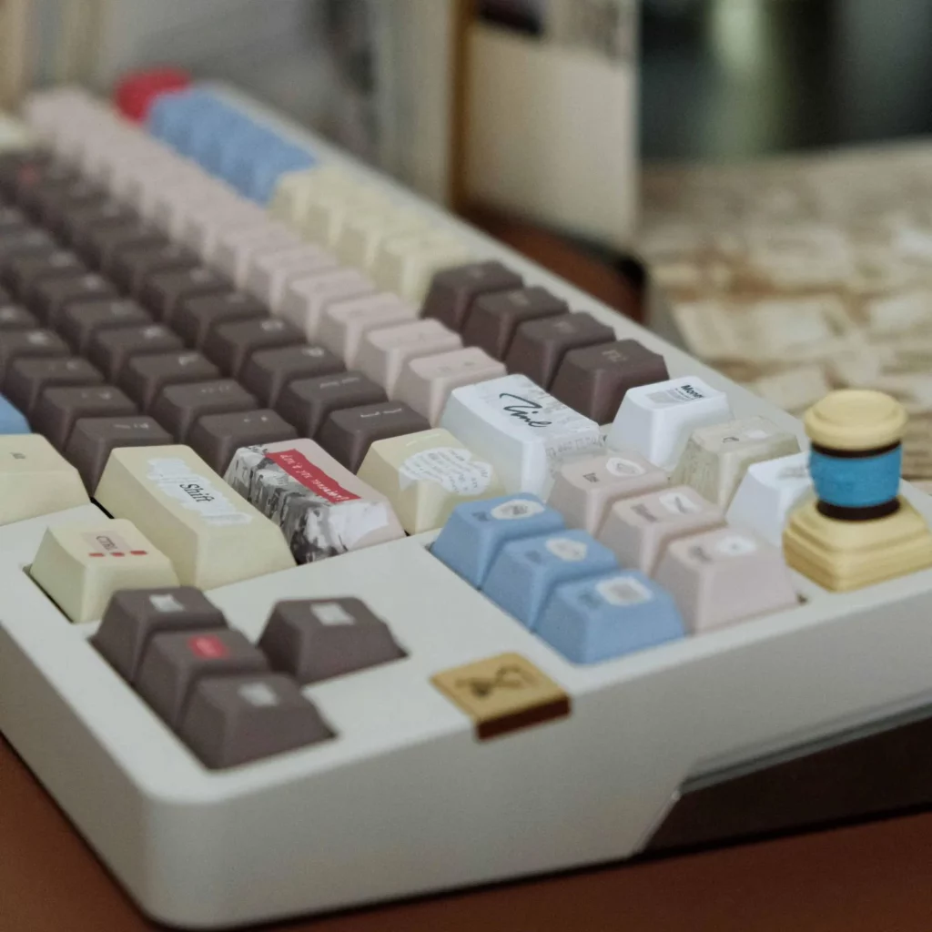 time-newspaper-oem-keycap-set-side3