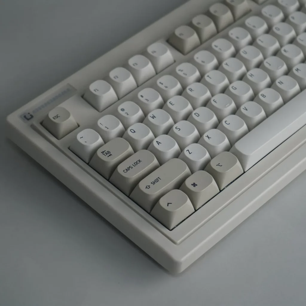 vintage-style-ma-minimal-keycap-set-side2