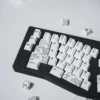 white-canyon-oem-keycap-set-side