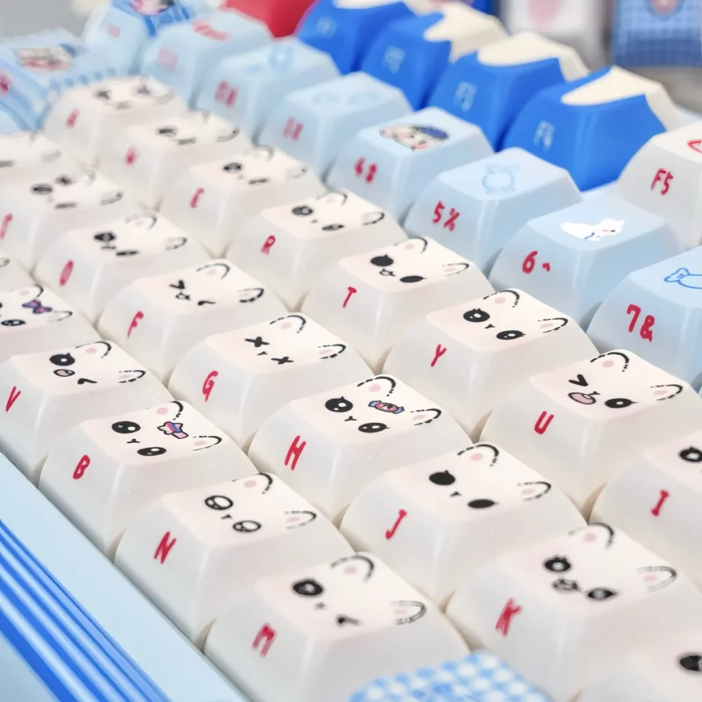 white-rabbit-candy-kca-keycap-set-front3