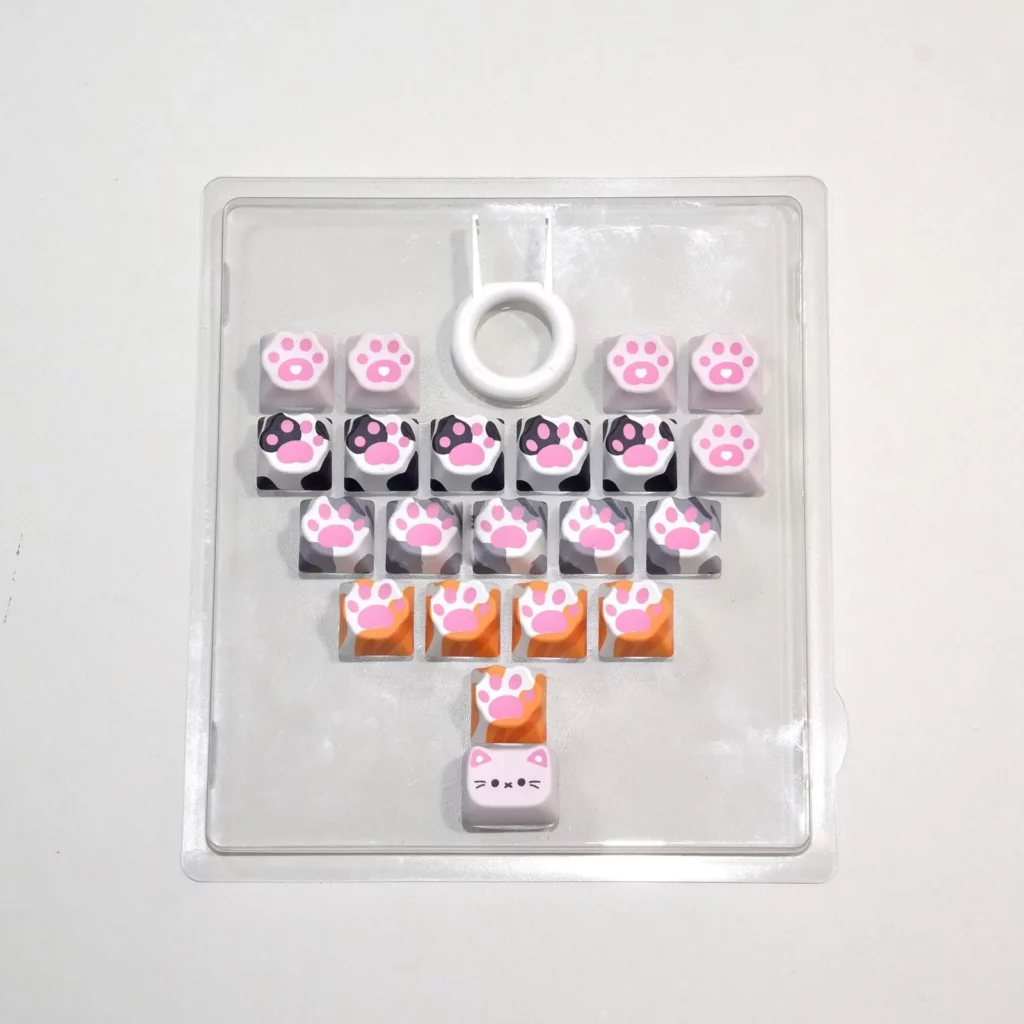cat-paws-supplement-keycap-set-upfront
