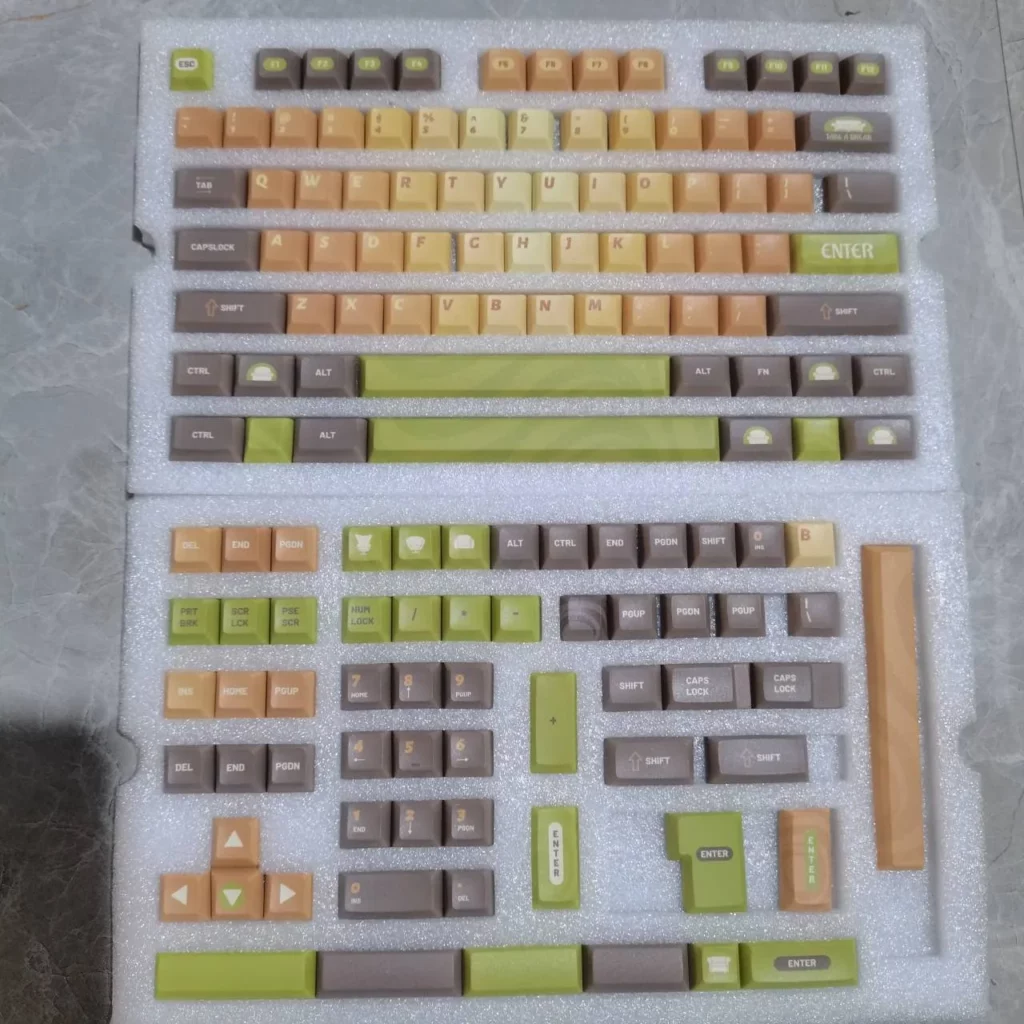 matcha-cake-kca-keycap-set-front2