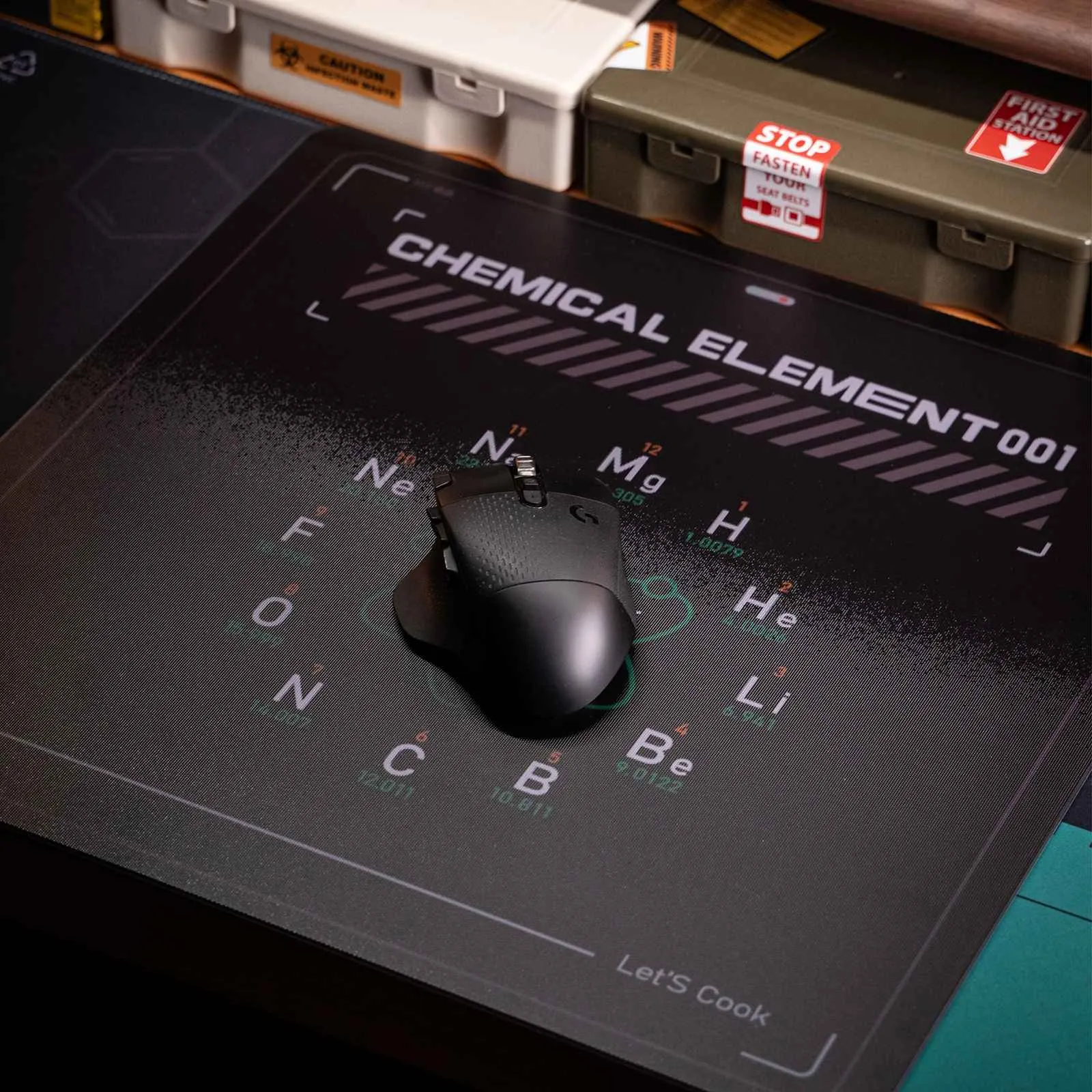 chemical-element-001-mouse-pad-deskmat-side