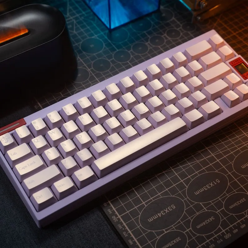 iridescent-pearl-oem-minimal-keycap-set-side2