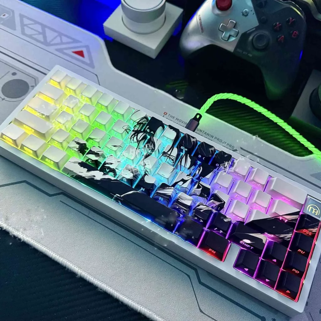 levi-ackerman-keycap-set-side2