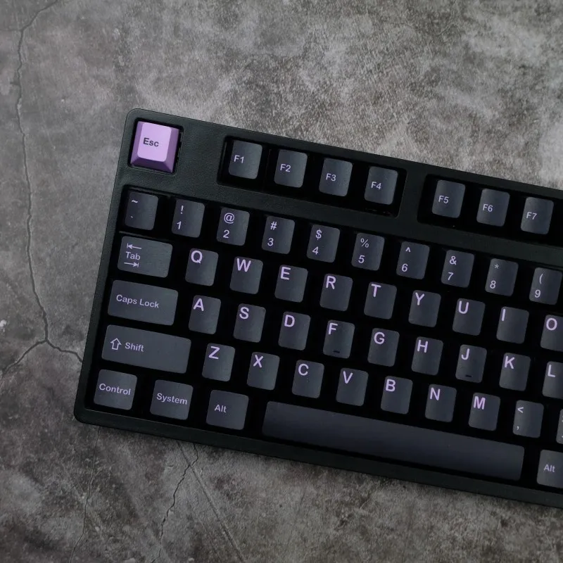 lilac-on-black-oem-minimal-keycapset-front