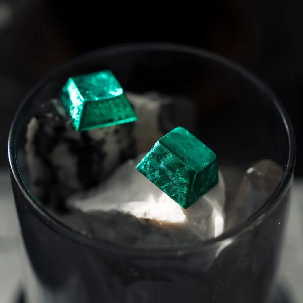 mysterious-crystal-series-oem-supplement-keycapset-front4