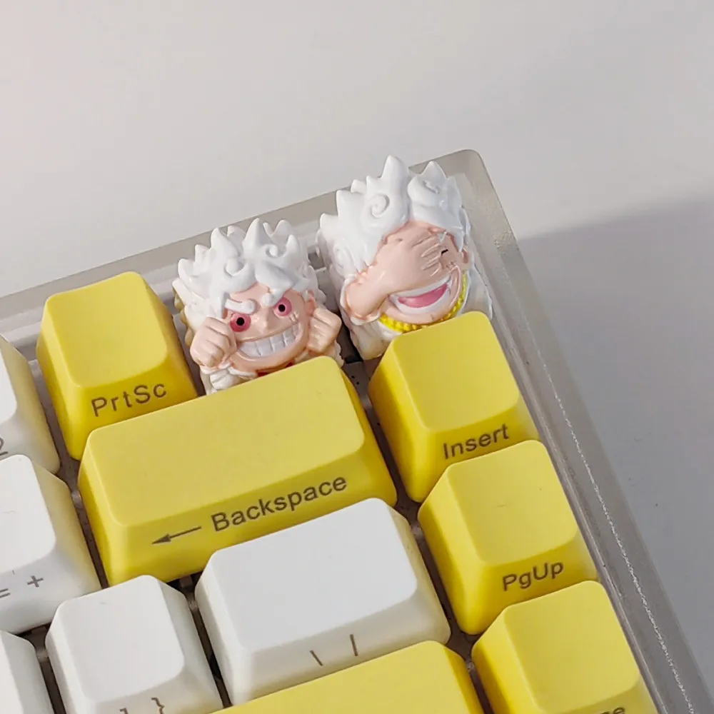 one-piece-nika-monkey-dluffy-keycaps-front2