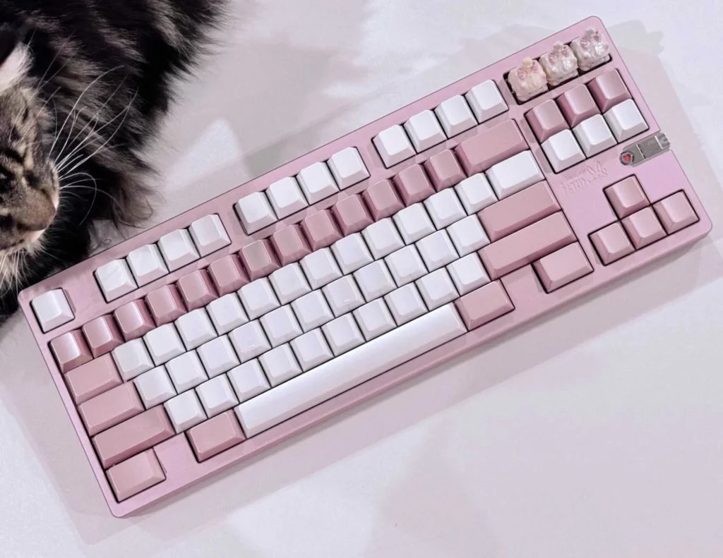 pearlescent-pink-pearl-tears-keycap-set-non