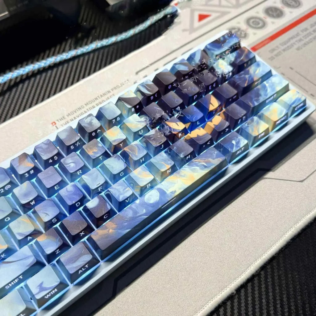 pokemon-blue-gengar-keycap-set-middle