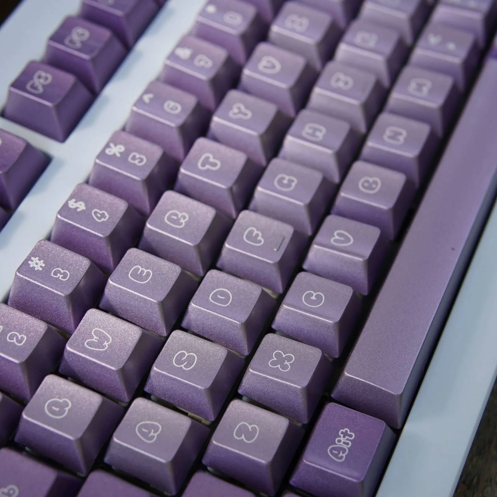 purple-series-oem-minimal-keycap-set-side2