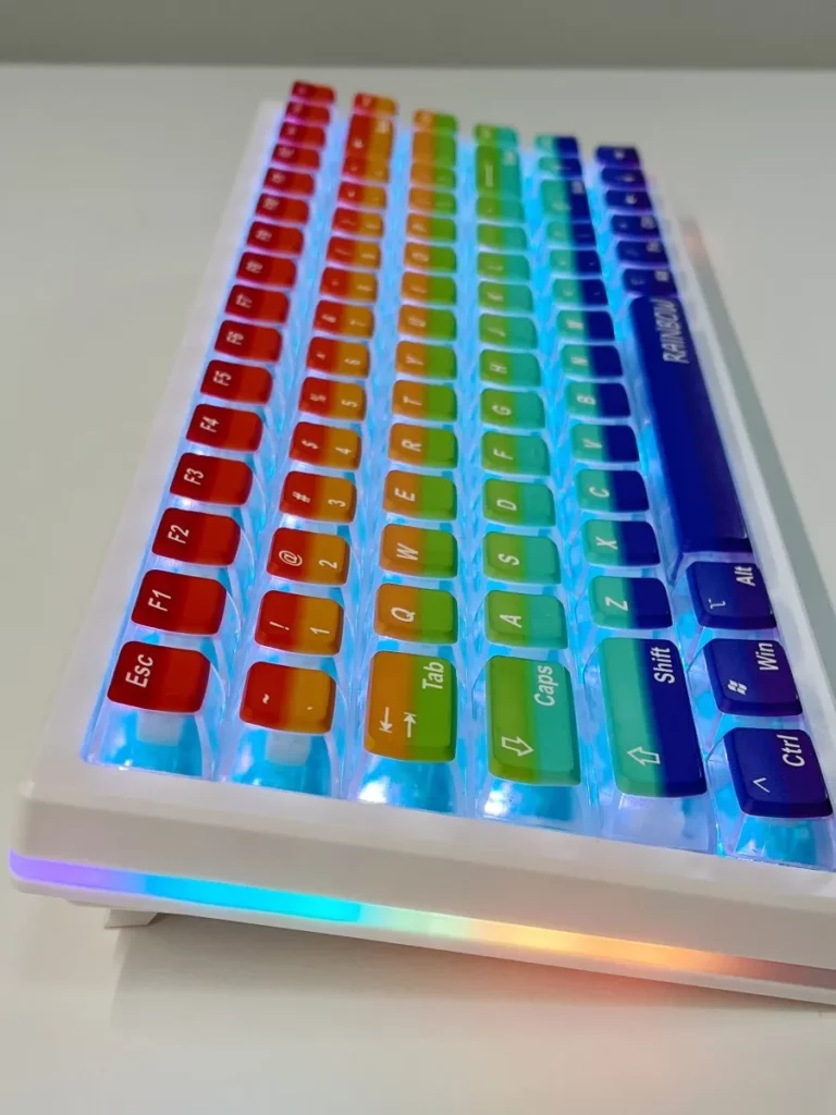 rainbow-2-0-keycap-set-side2