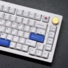 red-blue-korean-oem-keycap-set-side2