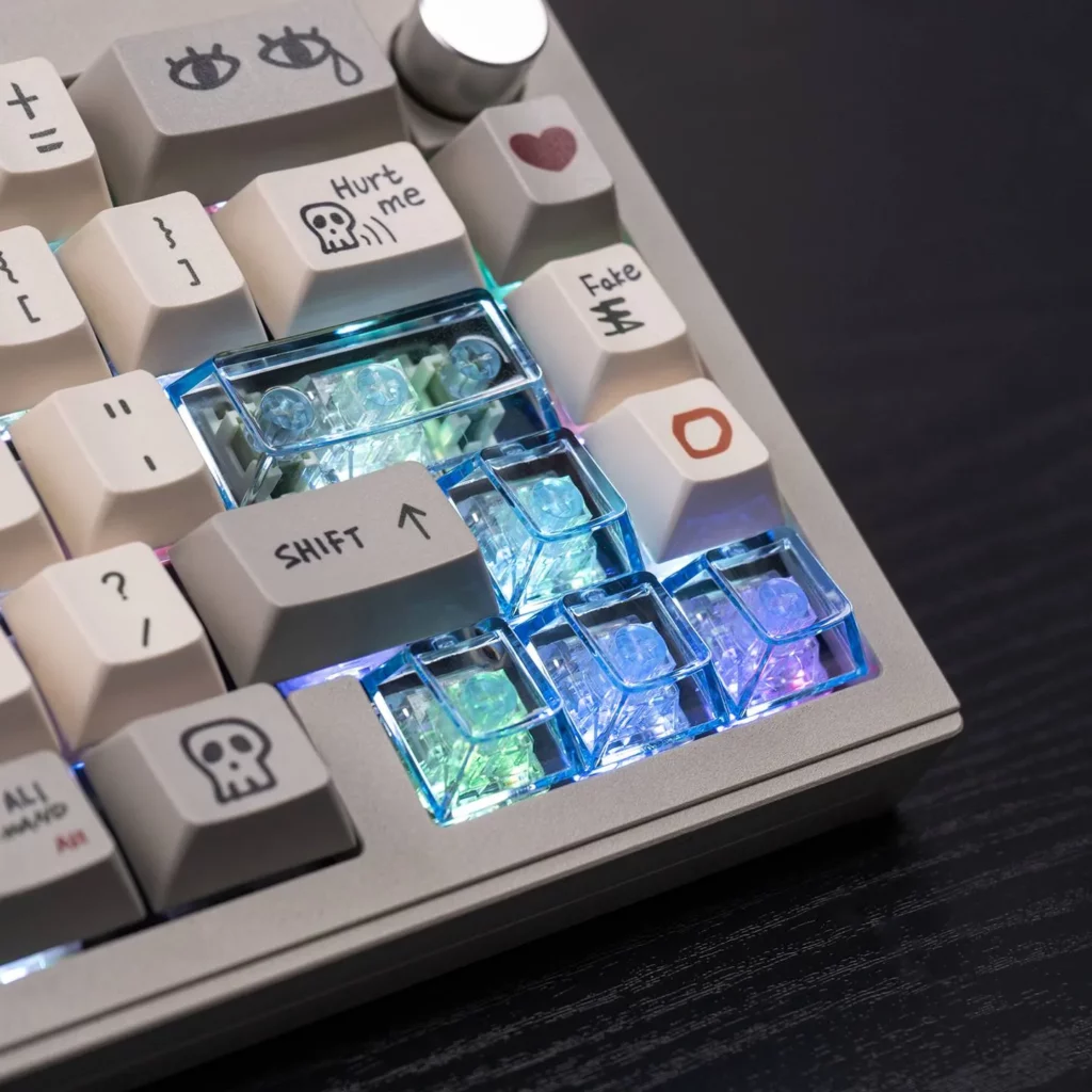 retro-lovestory-oem-supplement-keycap-set-side2