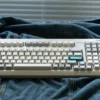retro-peacock-oem-keycap-set-cover