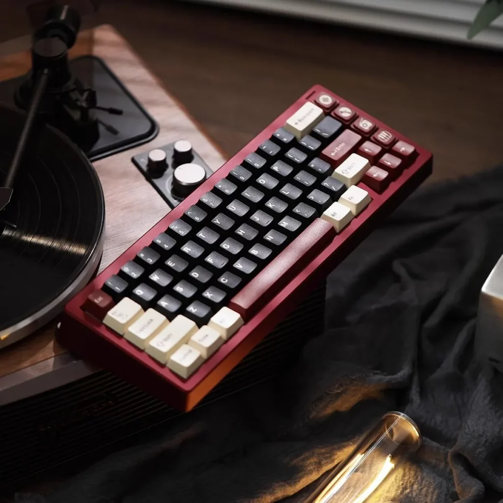 retro-rome-oem-keycap-set-side4