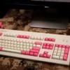 valentines-day-minimal-keycap-set-cover