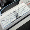 white-chained-makima-keycap-set-display2