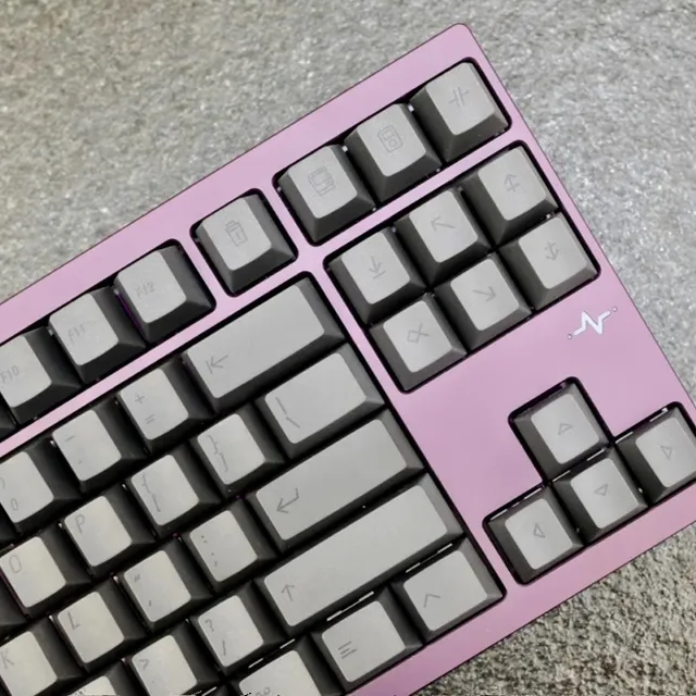black-engraving-oem-minimal-keycap-set-side2