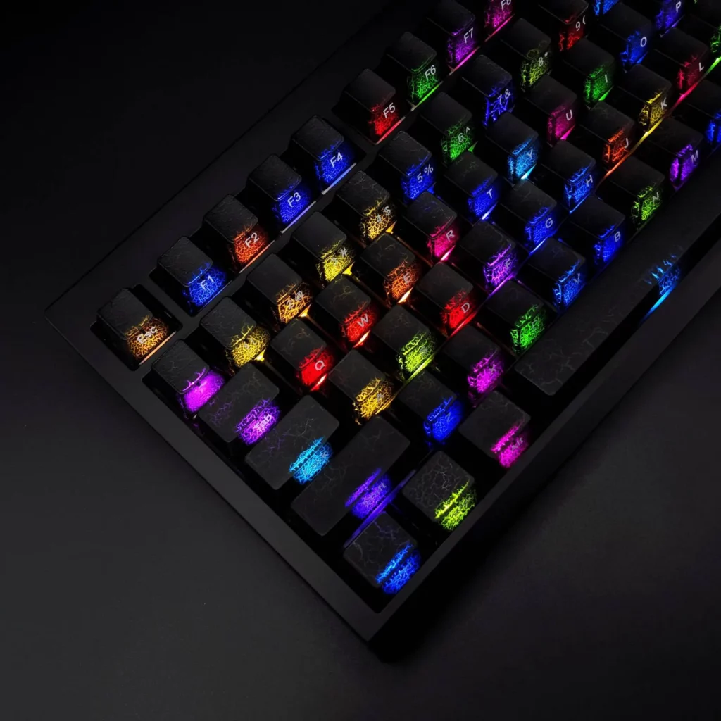 black-ice-crack-oem-keycap-set-side
