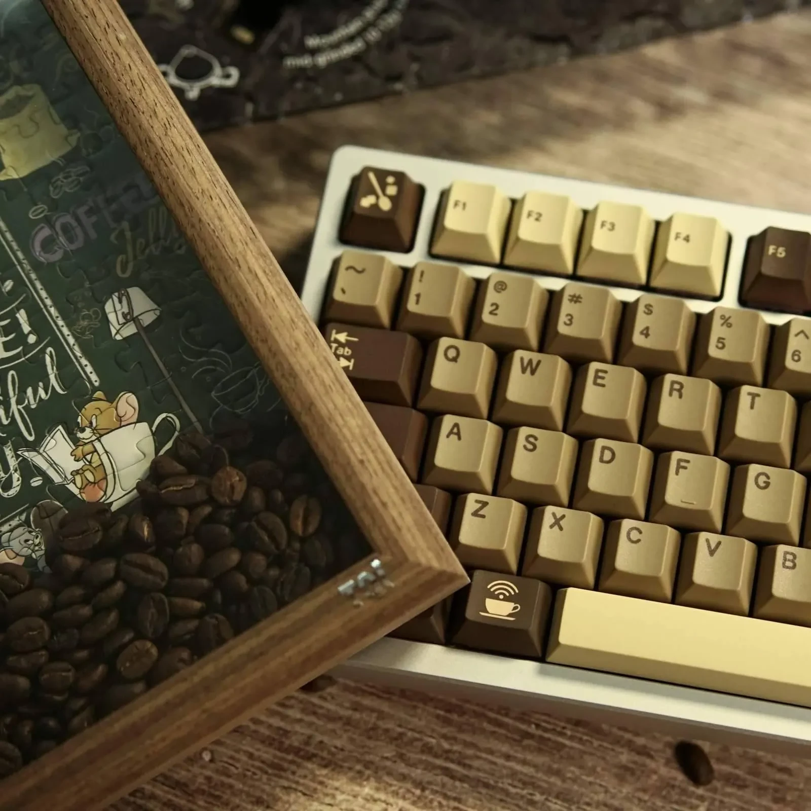 fox-cafe-oem-keycap-set-front