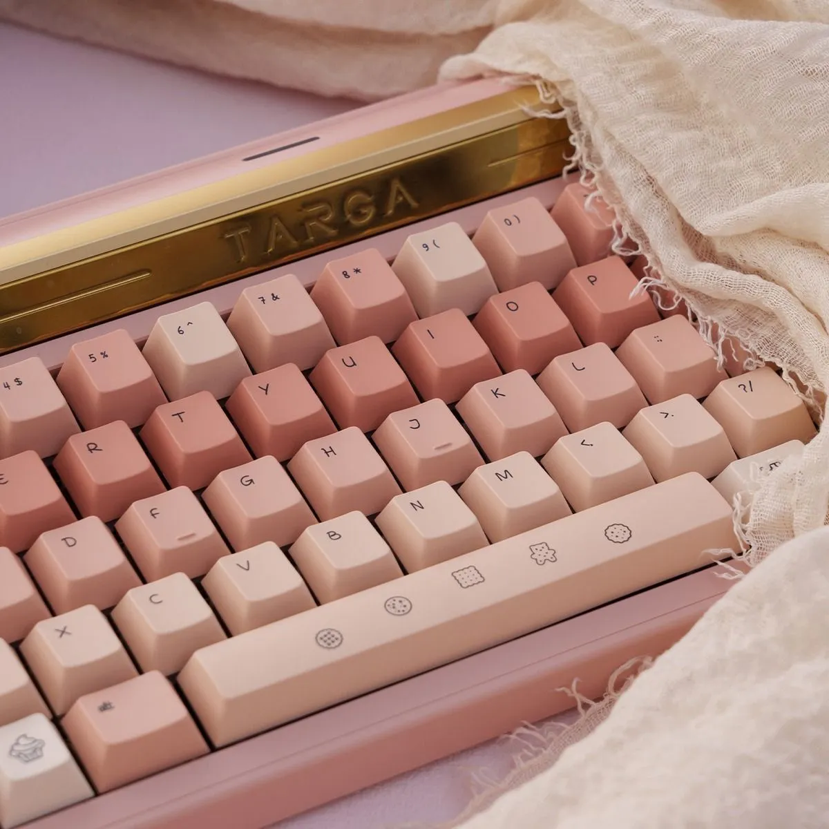 gradient-cooking-girl-oem-keycap-set-front