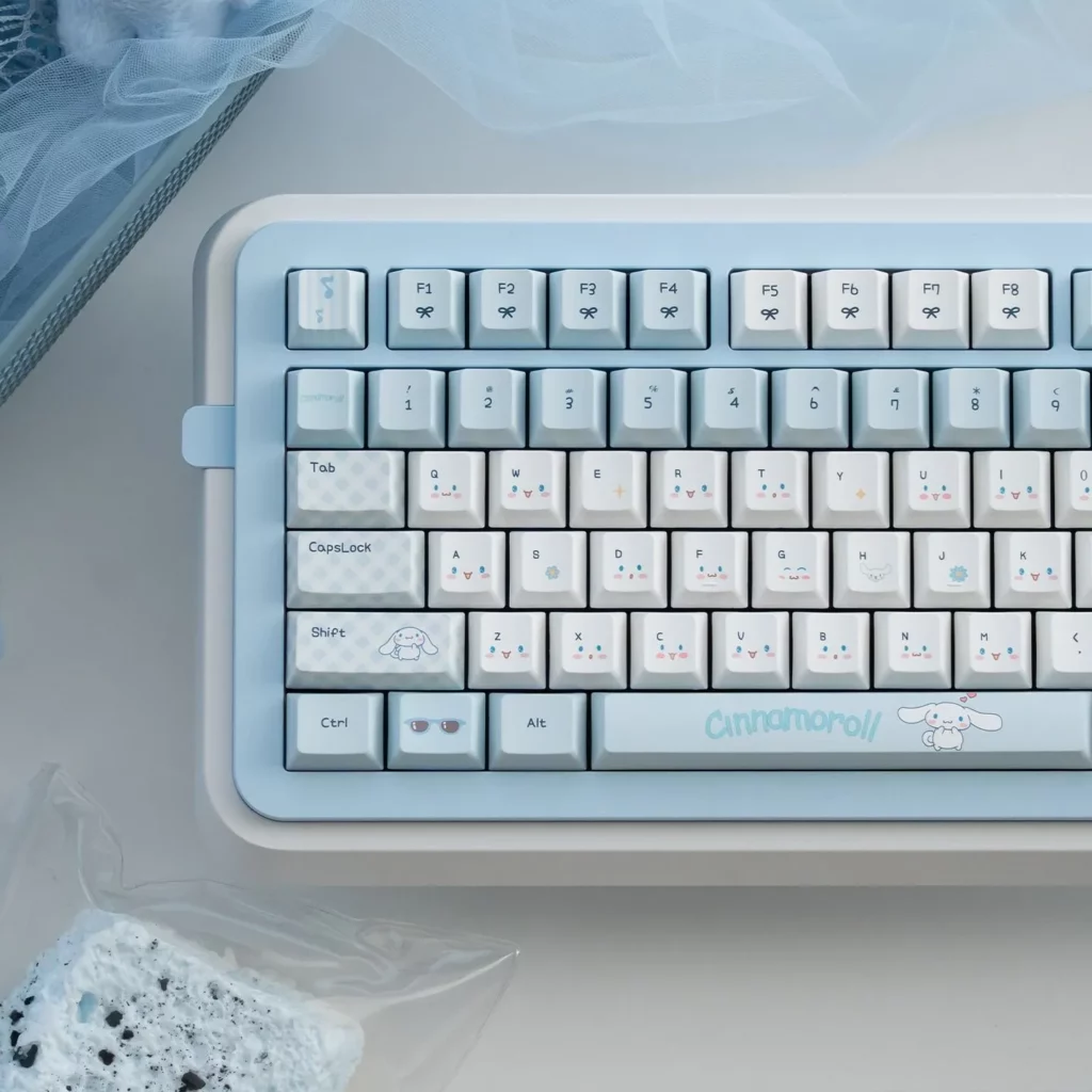 hello-kitty-cinnamoroll3-oem-keycap-set-front