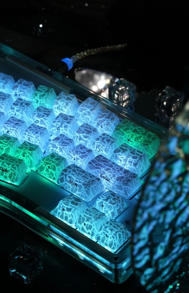 ice-crack-2-0-keycap-set-side2