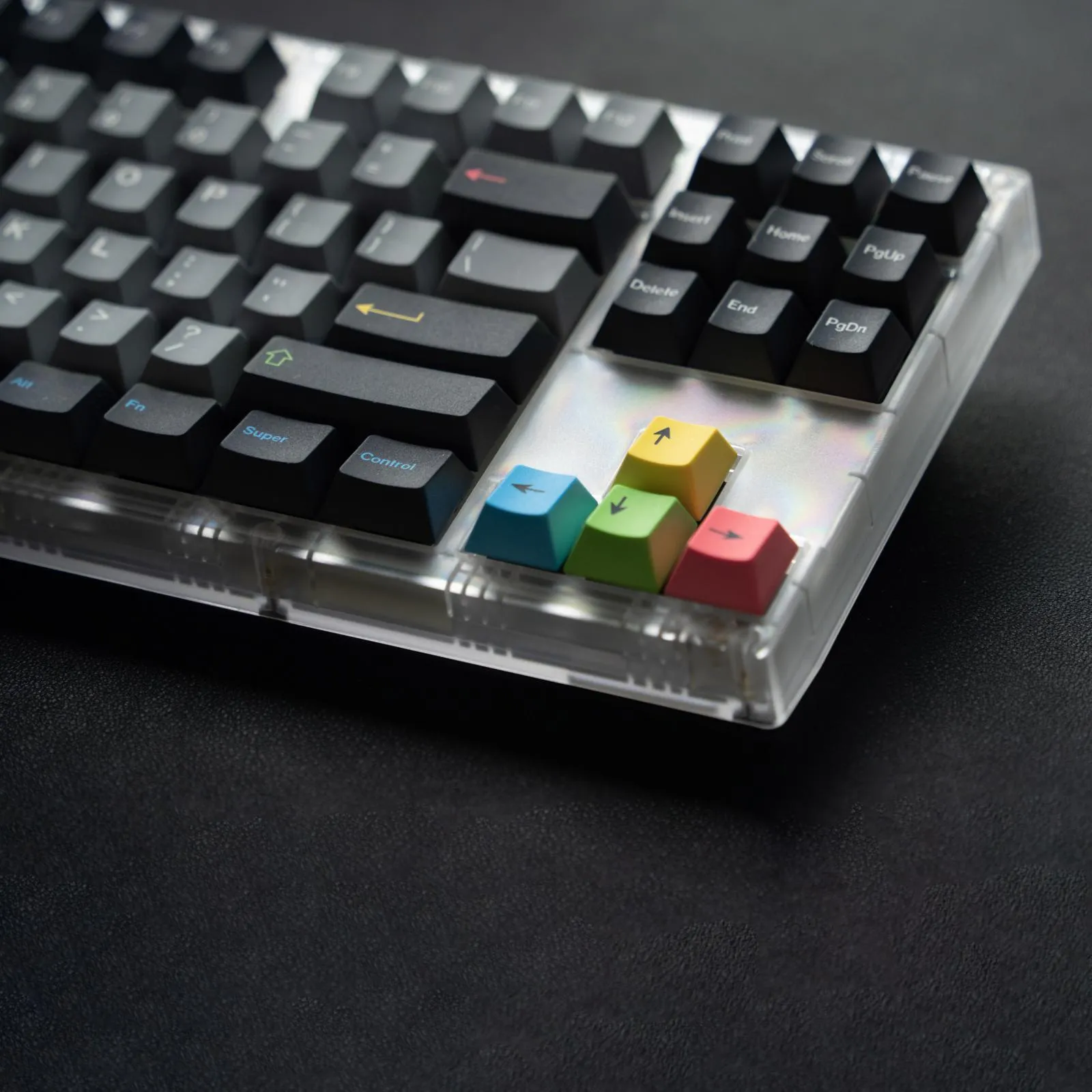 instant-themed-oem-keycap-set-side2