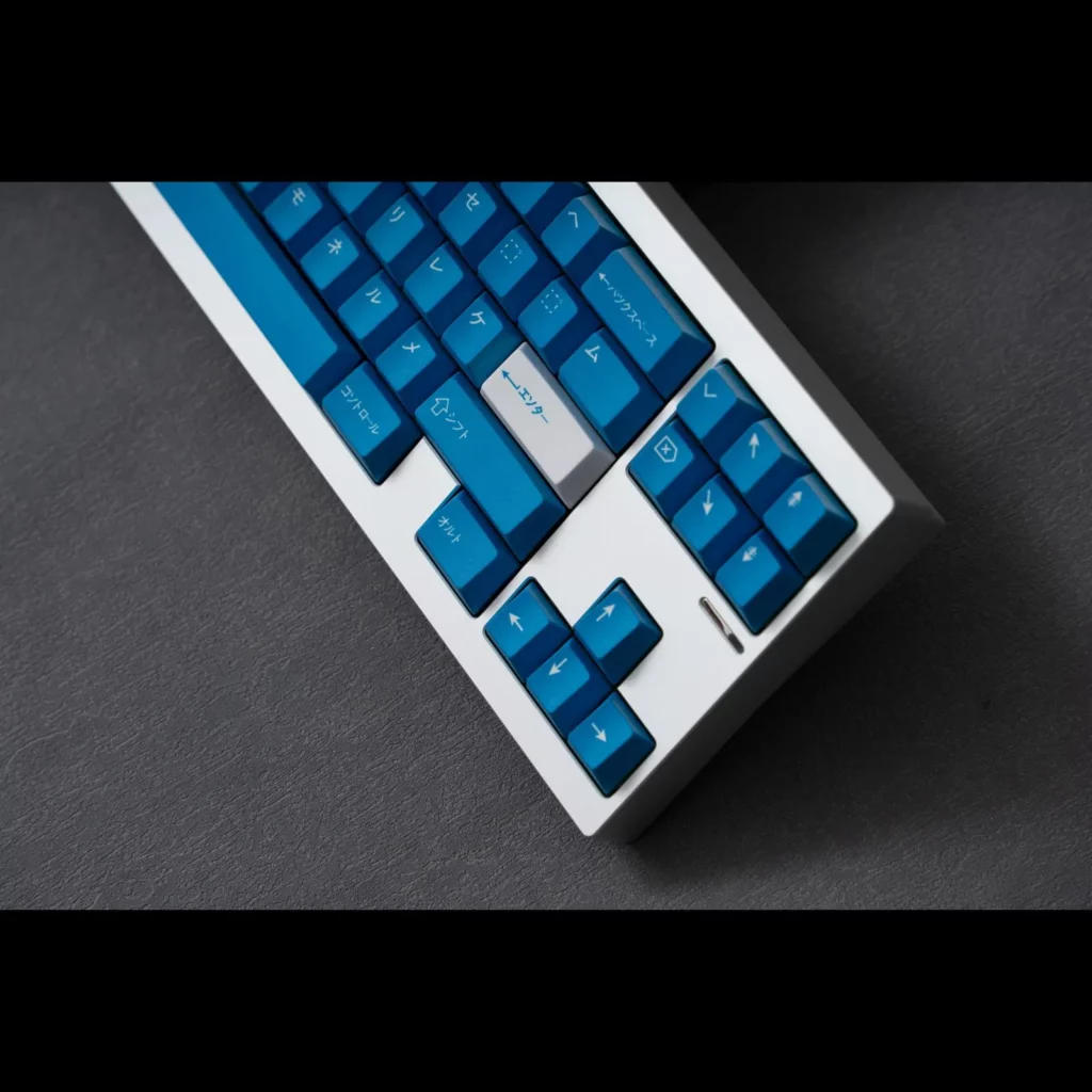 masterpiece-oem-minimal-keycap-set-side2