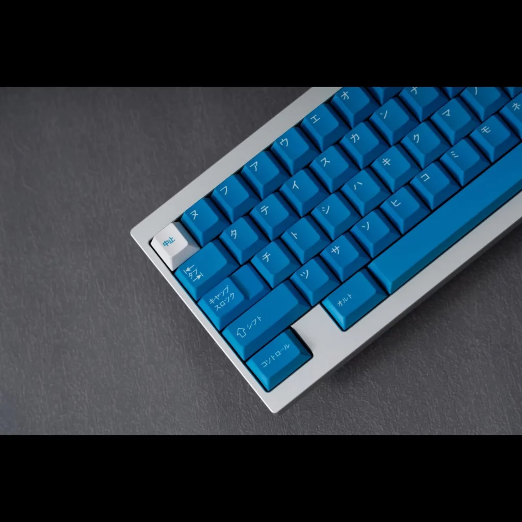 masterpiece-oem-minimal-keycap-set-side3