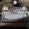 modern-series-oem-keycap-set-front