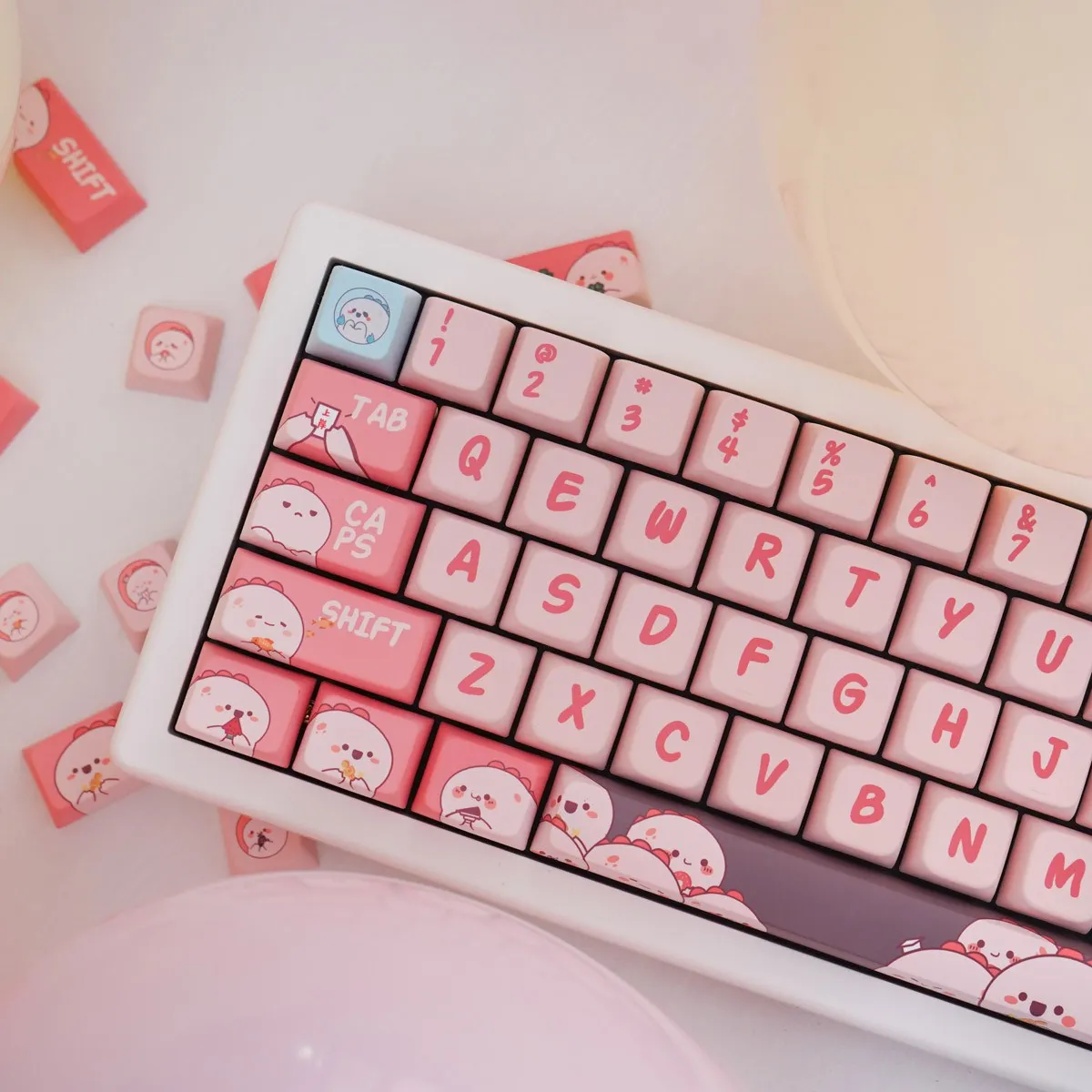 momo-series-keycap-set-side