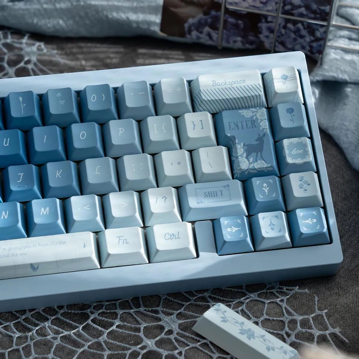 not-just-roses-oem-keycap-set-front2