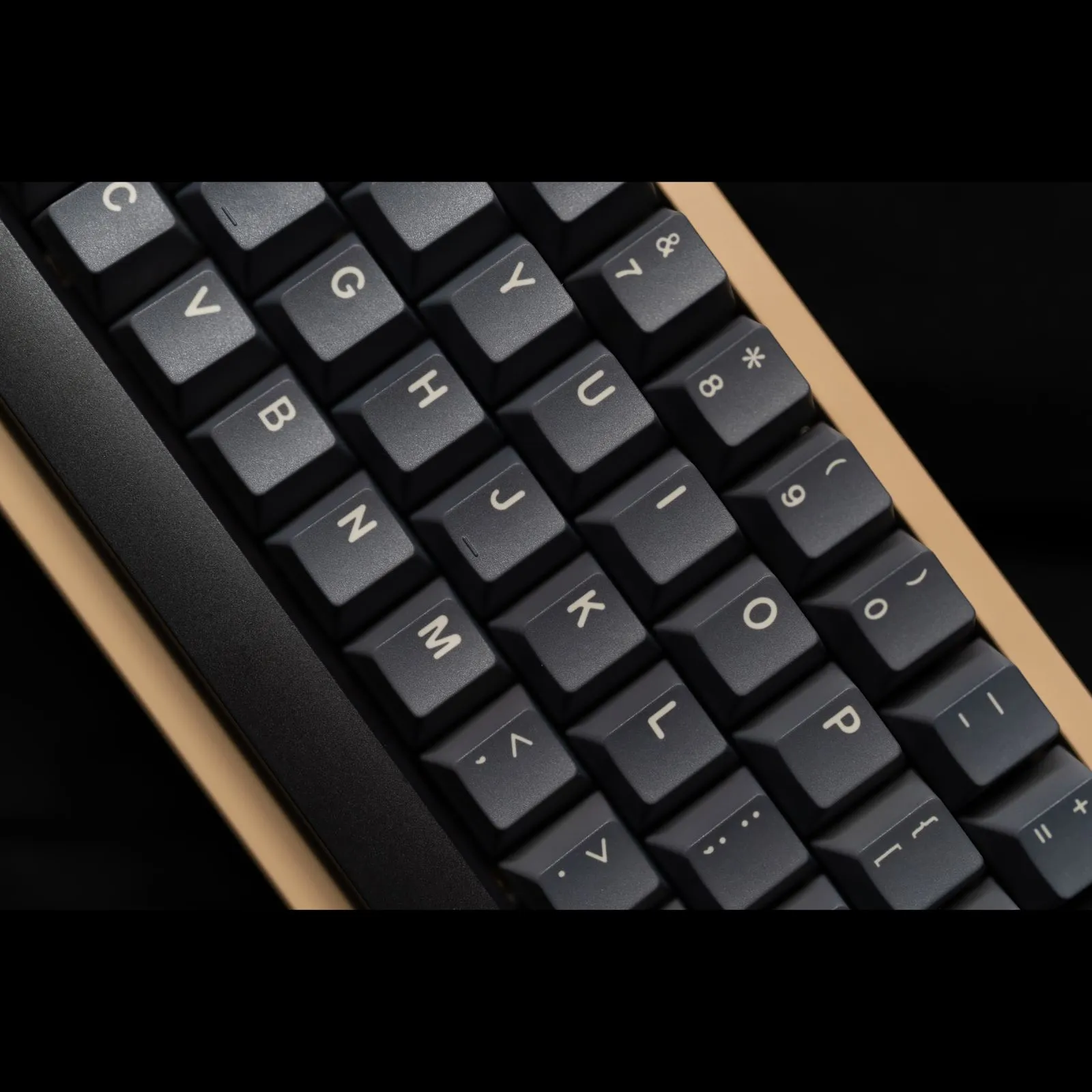oblivion-oem-keycap-set-side2