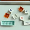 plastic-themed-keycap-set-front2