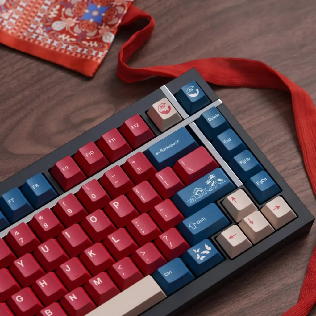 red-bean-themed-oem-keycap-set-side2
