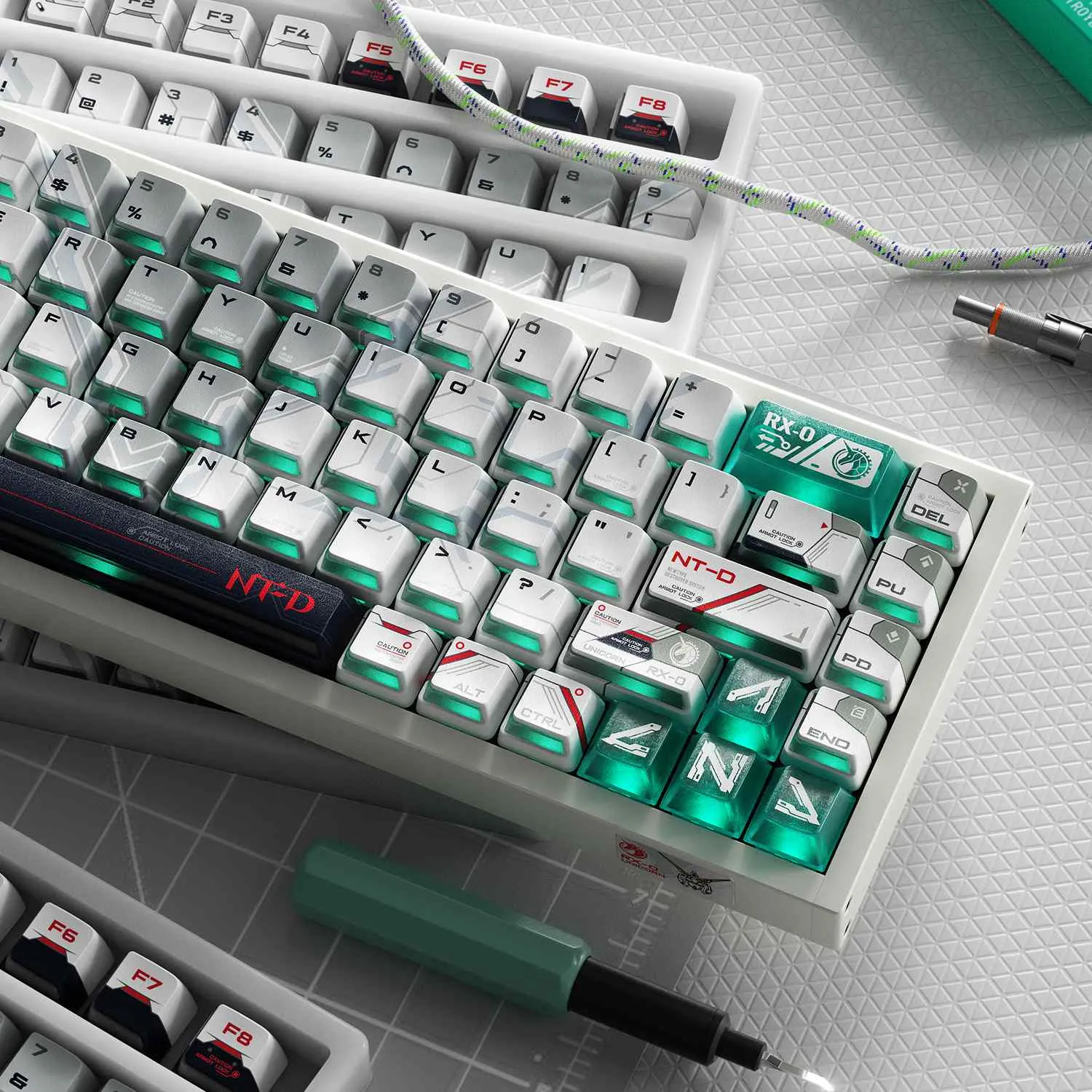 rx-0-unicorn-gundam-keycap-set-side2