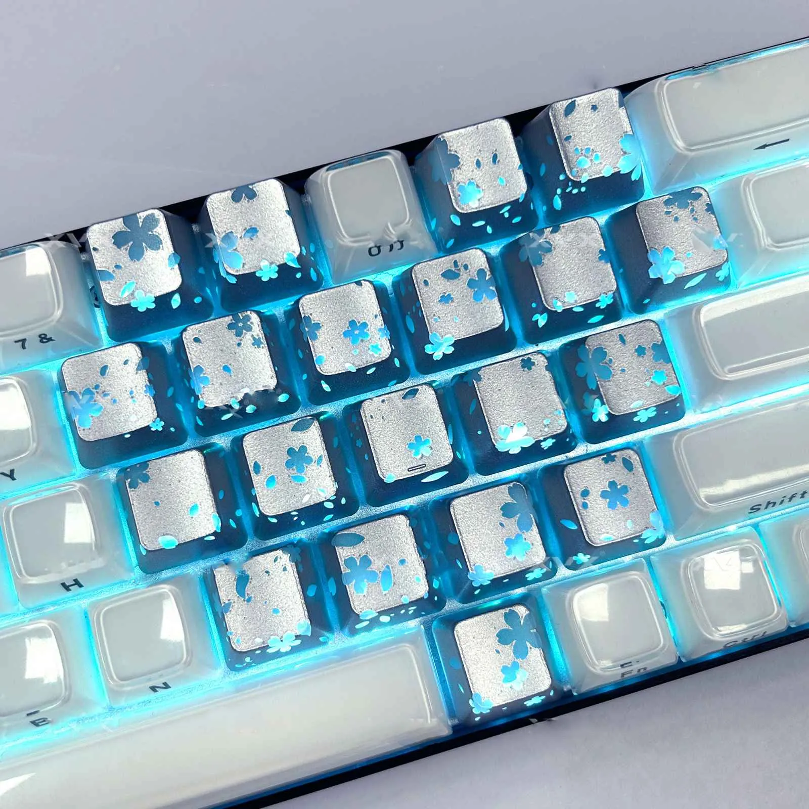 sakura-supplement-keycap-set-silver