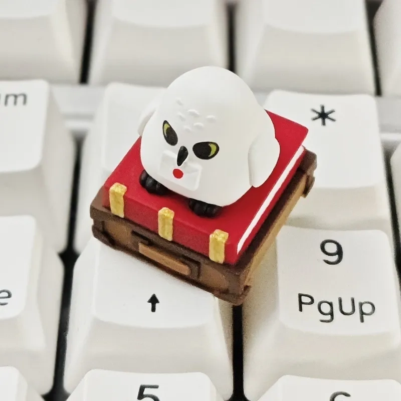 snowy-owl-keycap-side