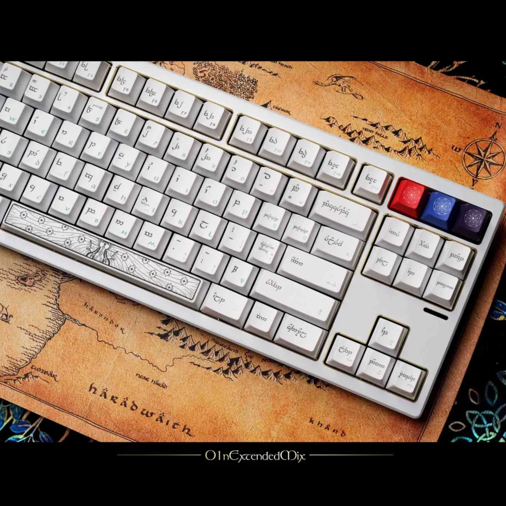 the-silmarillion-white-keycap-set-front