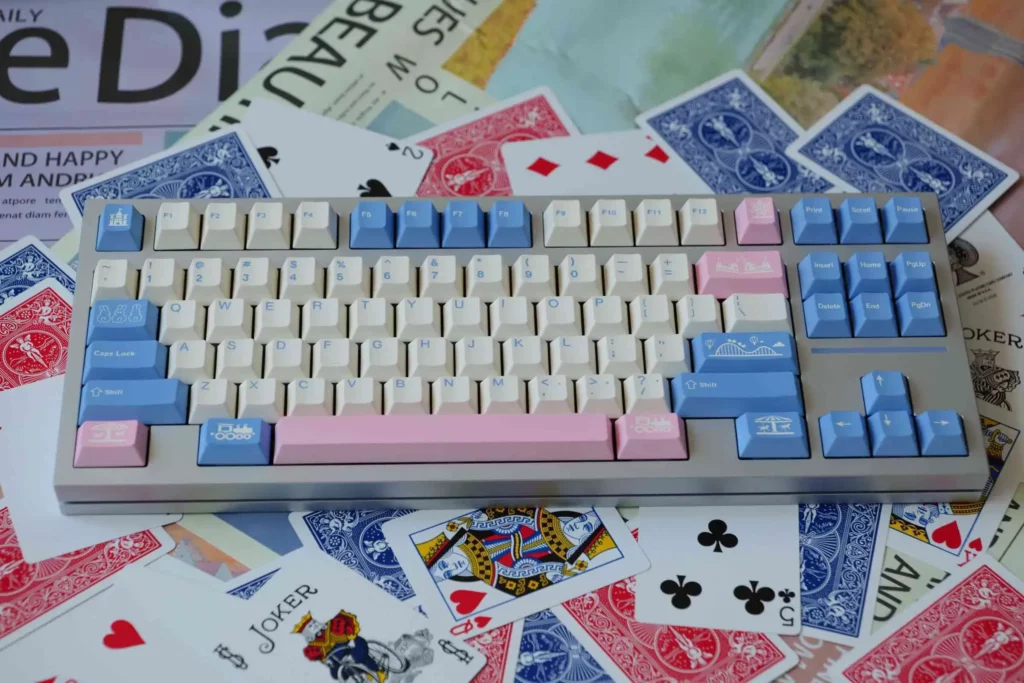theme-park-souvenirs-oem-keycap-set-cover